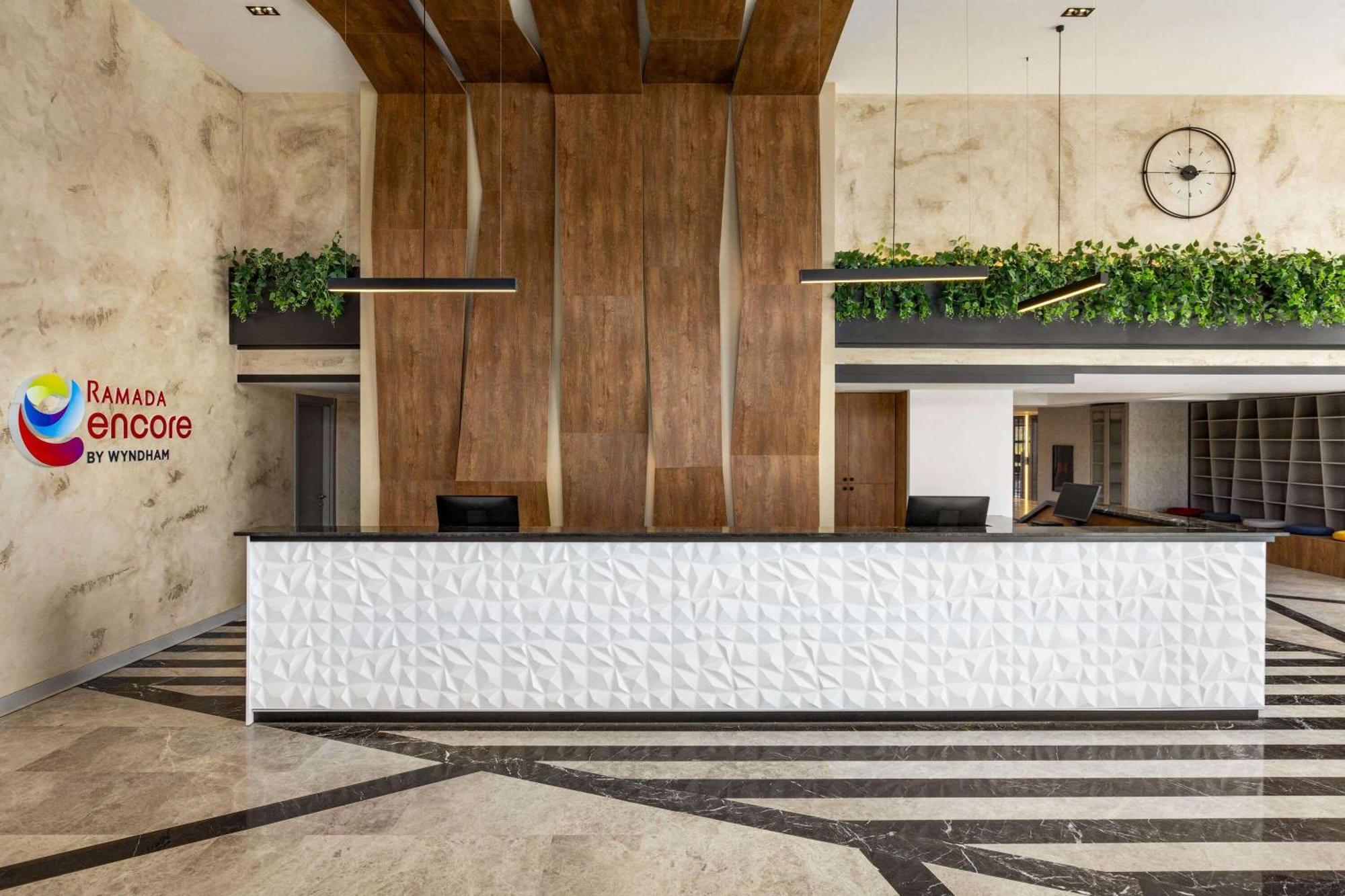 Ramada Encore By Wyndham Istanbul Arnavutkoy Exterior foto